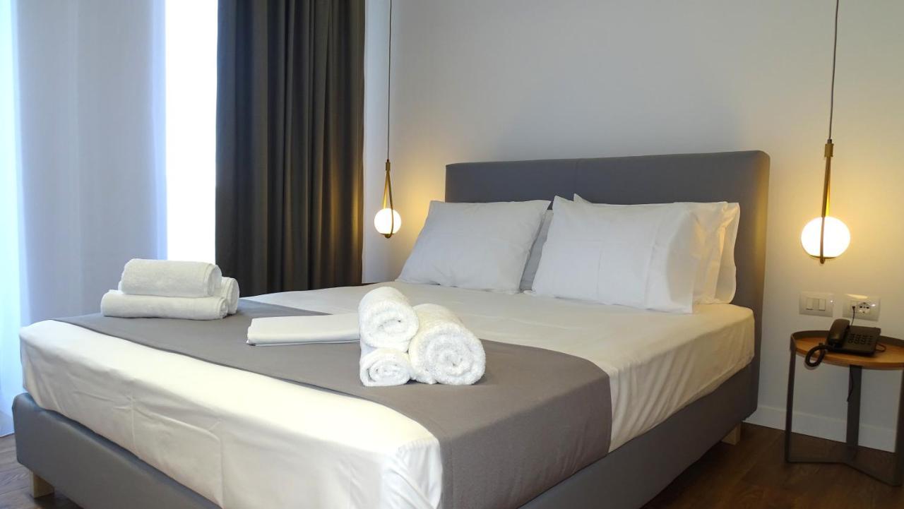 Valmar Hotel